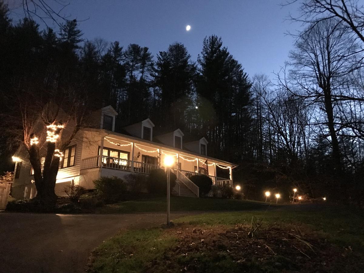 Valle Crucis Farm 외부 사진
